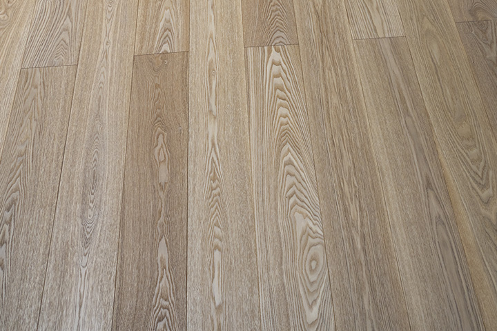 White ash flooring