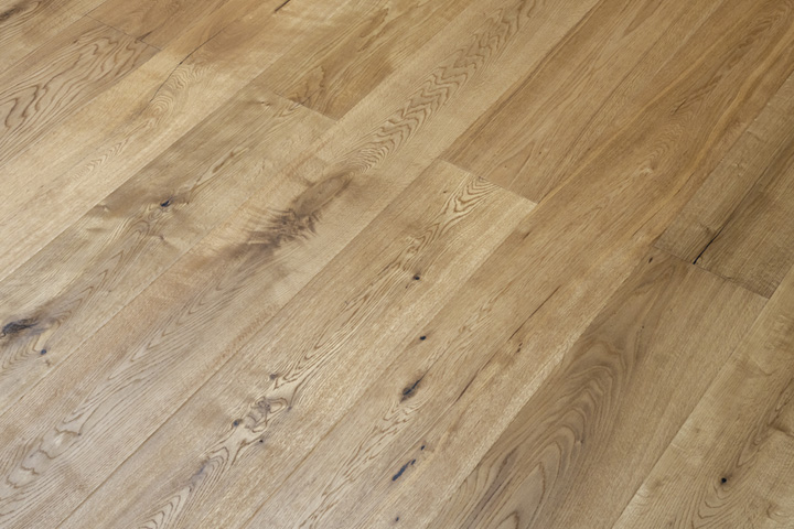 Oak flooring-1